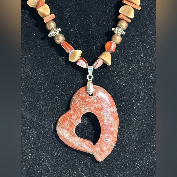 Red Sesame Jasper Gemstone Goldstone Large Heart Pendant Necklace Boho Chunky - Picture 2 of 11